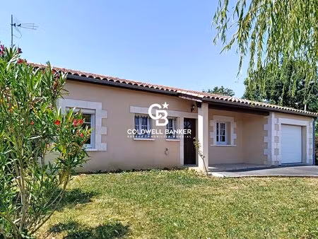 maison de plain-pied avec 3 chambres  au calme dans un écrin de verdure à proximité de sai