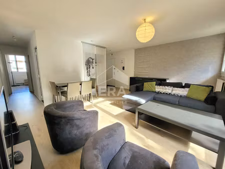 location appartement 4 pièces 83 m² à pau (64000)