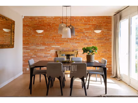 maison de 160m2 avec un jardin de 1000m2  pisicne et garage