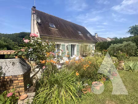 maison en pierres dans la valle de l'automne / 6 chambres / sous sol total