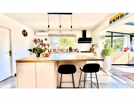 maison t5 juvignac 111m2 récente dpe a panneaux solaires par