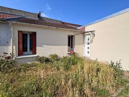 location appartement 2 pièces  30.28m²  corbeil