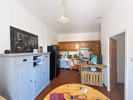saint chamas  appartement t3