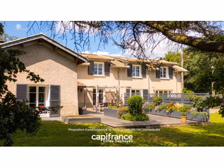 maison à vendre belleville en beaujolais 7 pièce(s) 187m2 450 000€