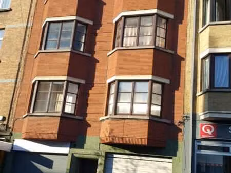 appartement 1 ch. parquet  anderlecht