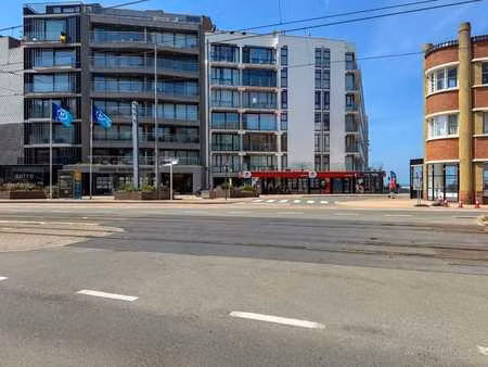 studio spacieux et entièrement meublé