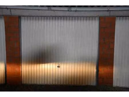 garage 14 de link à louer au centre de la panne