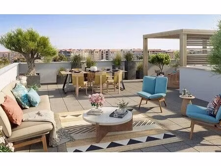 t3 sud est ouest 105m2 de terrasses cave parking
