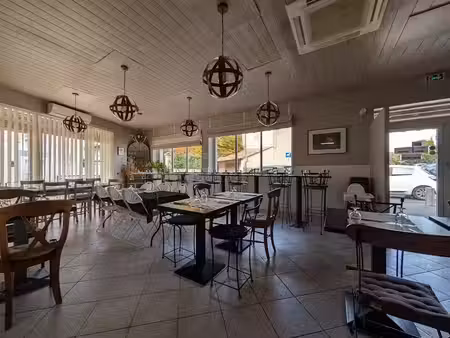 vente locaux professionnels 2 pièces 100 m² à pertuis (84120)  159 000 €