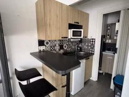 location appartement 2 pièces meublé à lorient (56100) : à louer 2 pièces meublé / 15m² lo