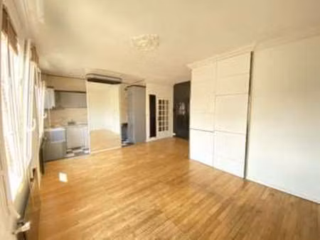 location appartement 2 pièces à nantes canclaux - mellinet (44000) : à louer 2 pièces / 51