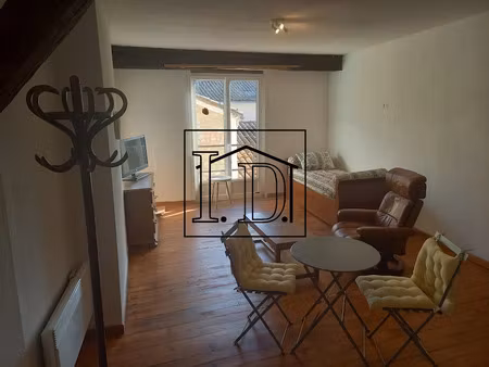 location meublée appartement 2 pièces 33 m² à eymet (24500)  320 €