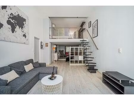 très bel appartement rénové en duplex proche gare