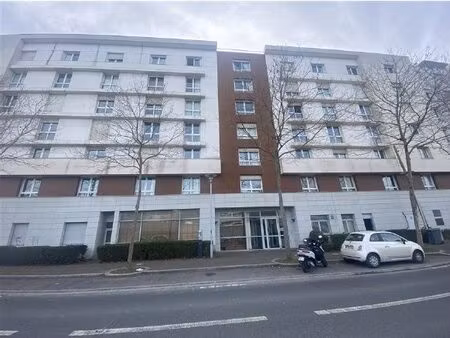 studio meuble de 22 35 m²