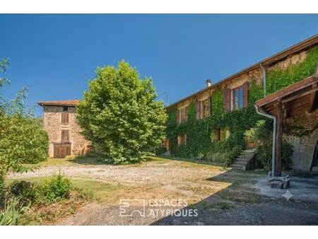 propriété de caractère et dépendances à proximité de saint marcellin