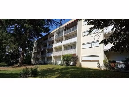 appartement f3 en rdc - parking + cave
