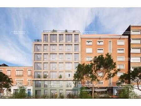 vente bureaux 1 366 m²