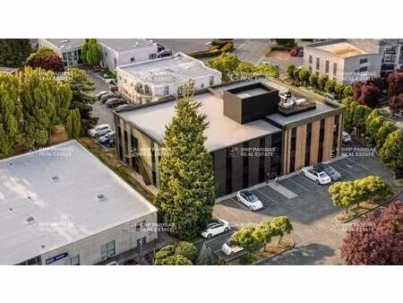 vente bureaux 93 m² à 1 083 m²