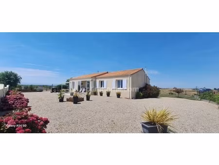 maison à vendre 4 pièces angles (85)