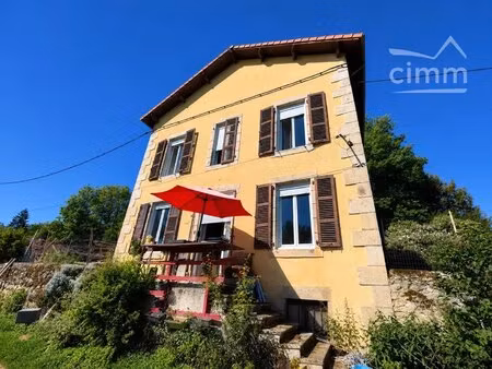 maison d'habitation avec dépendances et jardin