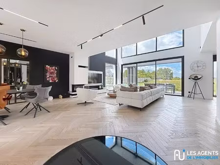 maison contemporaine 6 pièces – grande pièce de vie 86 m² – terrain 1050 m² – ingré