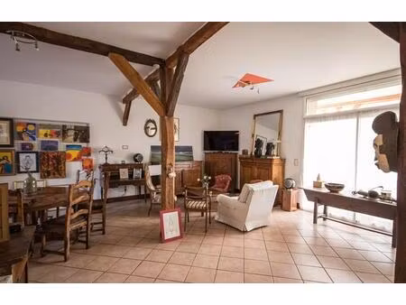 a mirande maison de ville avec jardin