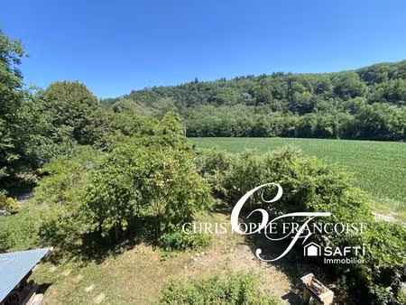 maison au calme à très fort potentiel  162 m2