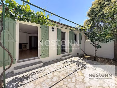 a vendre maison plain pied de 88 m² avec 3 chambres et garage sur terrain de 263 m² à cast