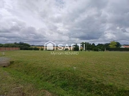 terrain a batir - 664 m² - juicq