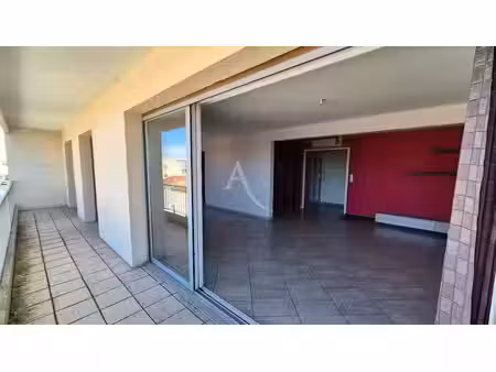 location appartement 3 pièces 95.81 m² à rochefort (17300)  950 €