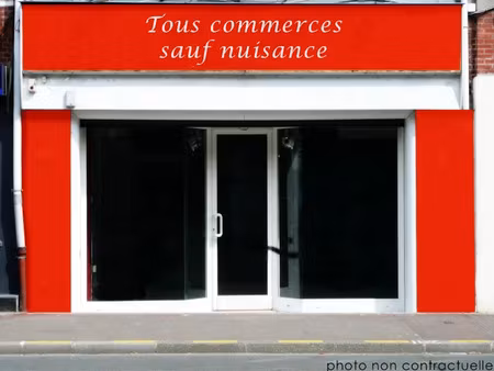 location locaux professionnels 54.31 m² à la rochelle (17000)  935 €