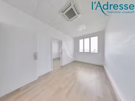 location locaux professionnels 0 pièces 33.84 m² à noisy-le-grand (93160)  810 €