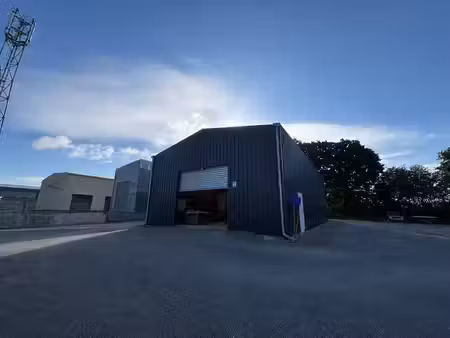 location locaux professionnels 0 pièces 160 m² à douarnenez (29100)  1 600 €