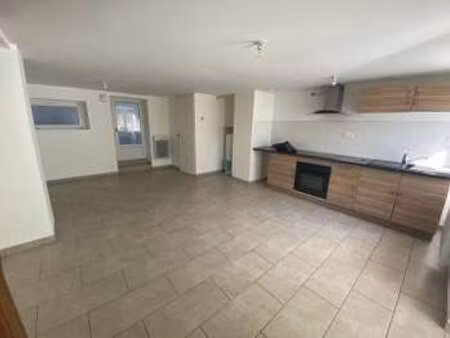 vente maison à cholet (49300) : à vendre / 55m² cholet