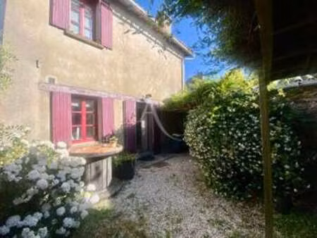 vente maison à saint-colomban (44310) : à vendre / 117m² saint-colomban