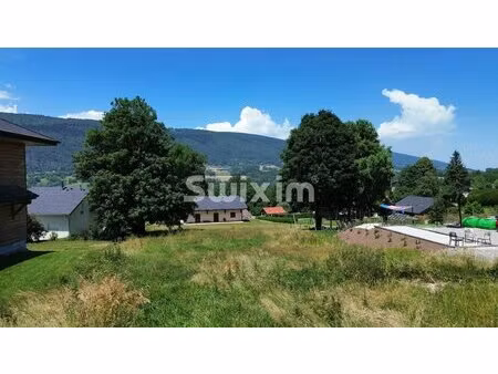 terrain constructible de 908 m² avec vue sur le salève
