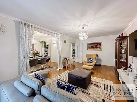 location meublée lyon 6 avec balcon et garage
