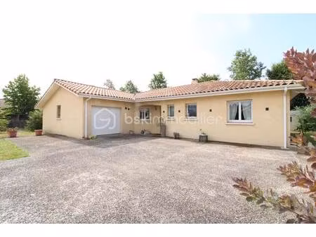 maison contemporaine de 133 m² à benquet