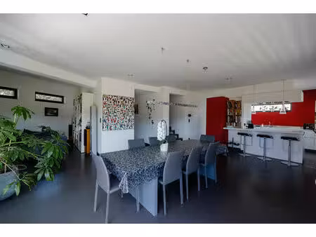 saulny belle maison contemporaine de 210 m² dpe a construite en 2015