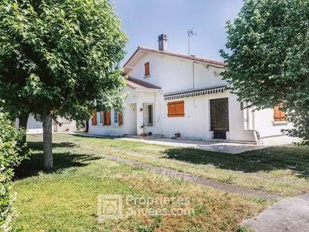 maison familiale de 151 m² avec jardin arboré à brocas