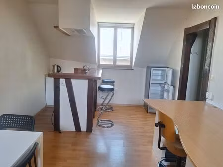 studio meublé