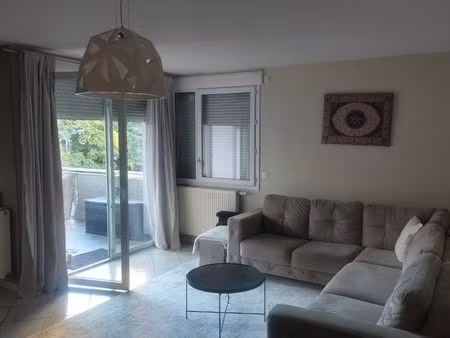 appartement t3 résidence récente bbc