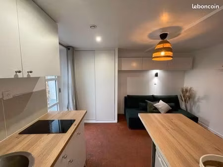 studio 1 pièce 14 m²