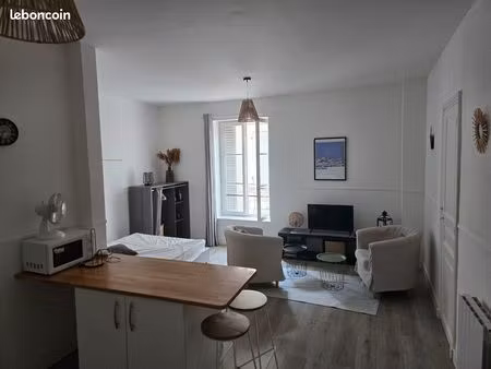 location studio meublé 29m2 cv poitiers
