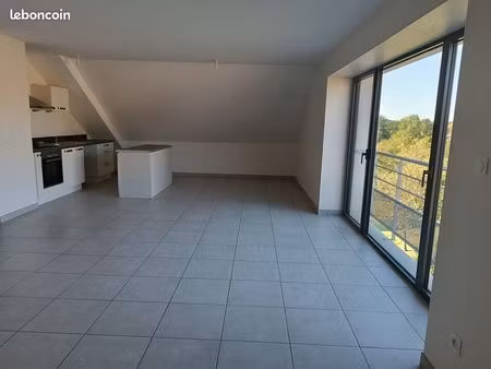 appartement t3 – 82 m² – bbc – recologne (25170)