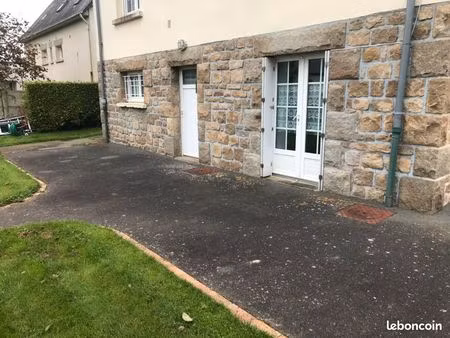 location rez de jardin