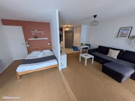 loue t1 bis vieux lille