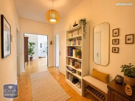 appartement 6 pièces 112 m²