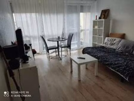 location appartement t1 à pessac (33600) : à louer t1 / 29m² pessac