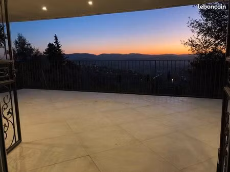 3/4 p climatisé 90m² en rez de jardin 200m²